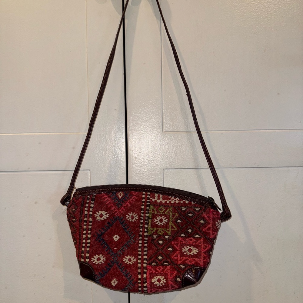Chic Red Patterned Crossbody Bag